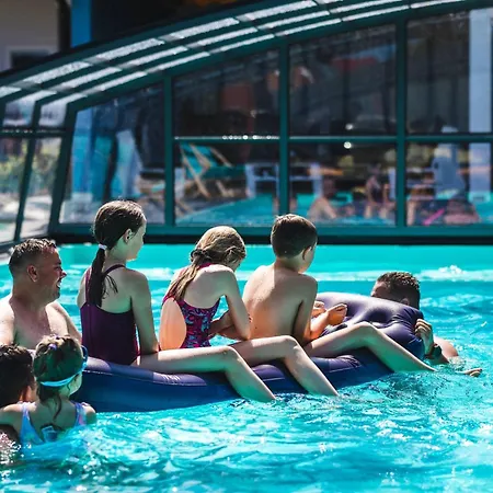 New 5 With Infinity-pool By Interhome Nyaraló Rusinowo