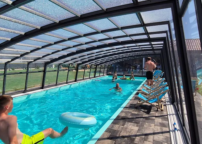 New 5 Mit Infinity-pool By Interhome Rusinowo (Slawno)