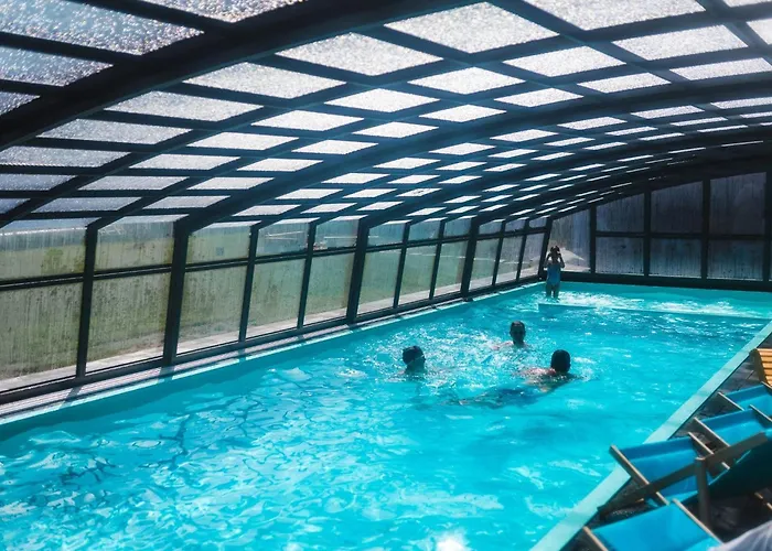 New 5 With Infinity-pool By Interhome Nyaraló