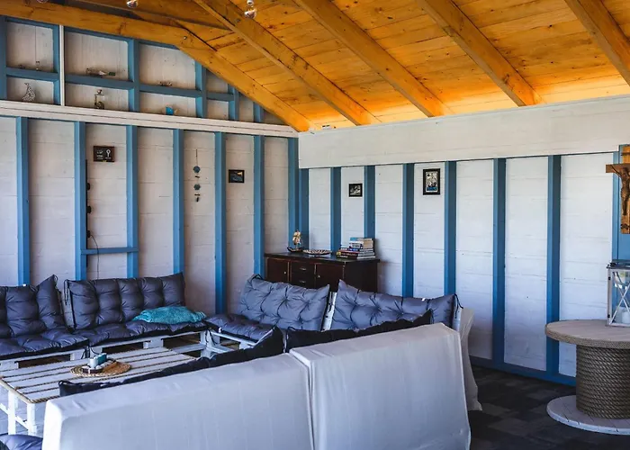 Nyaraló New 5 With Infinity-pool By Interhome *