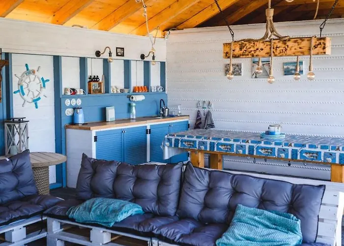 Nyaraló New 5 With Infinity-pool By Interhome *